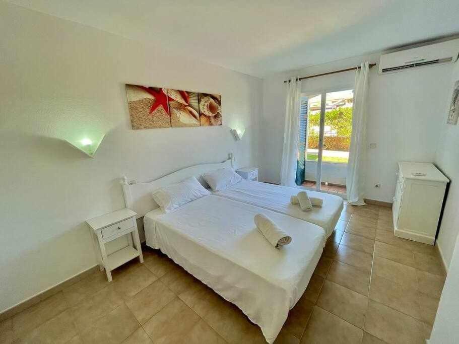 Pura Vida Apartamento Con Piscina Cala'N Blanes  Εξωτερικό φωτογραφία
